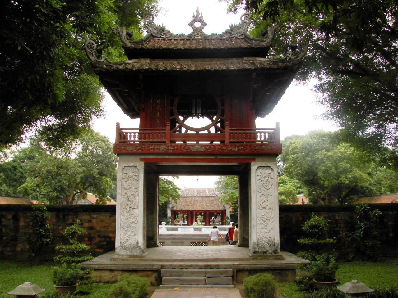 The Autumn Homestel Hanoi Exterior foto